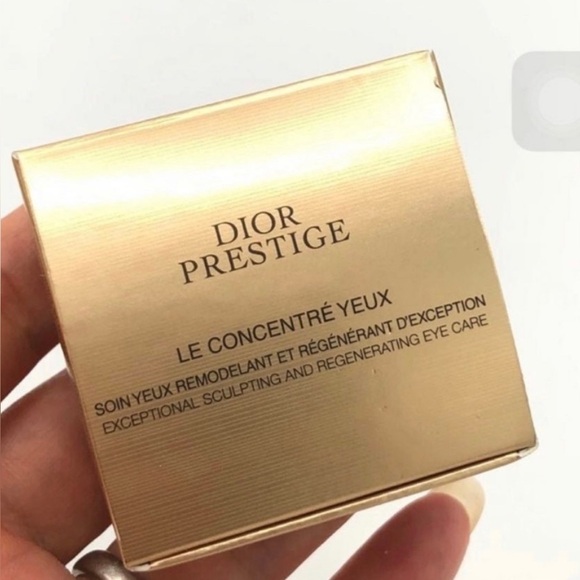 Dior Prestige Le Concentre Yeux Eye
Cream 3ml / DIOR CAPTURE DAY CREAM 5 ML - Picture 11 of 14